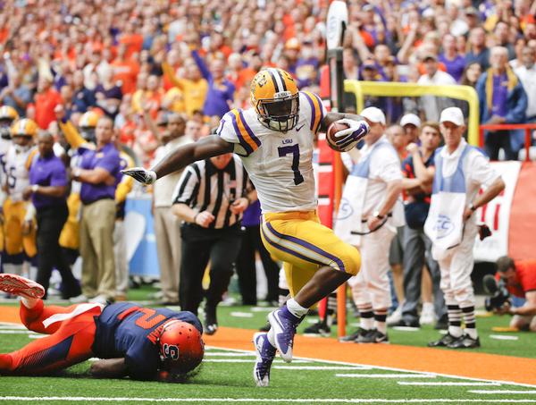 LSU Running Back Leonard Fournette (twitter/@YahooSports