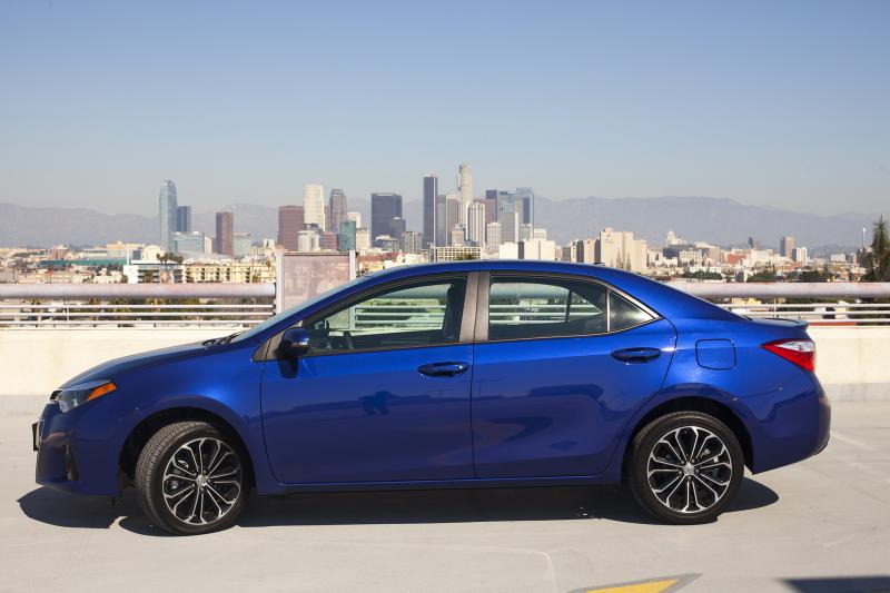 The Corolla S does L.A. (Amou "Joe" Seto/Neon Tommy)