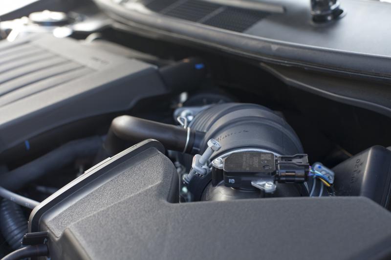 The 3.5L V6 is more powerful than you'd think (Amou "Joe" Seto/Neon Tommy) The 3.5L V6 is more powerful than you'd think (Amou "Joe" Seto/Neon Tommy)