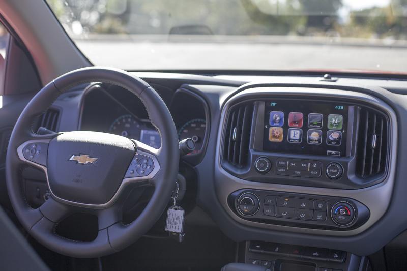 The interior of the Colorado looks like a miniature version of the Silverado's (Amou "Joe" Seto/Neon Tommy) The interior of the Colorado looks like a miniature version of the Silverado's (Amou "Joe" Seto/Neon Tommy)
