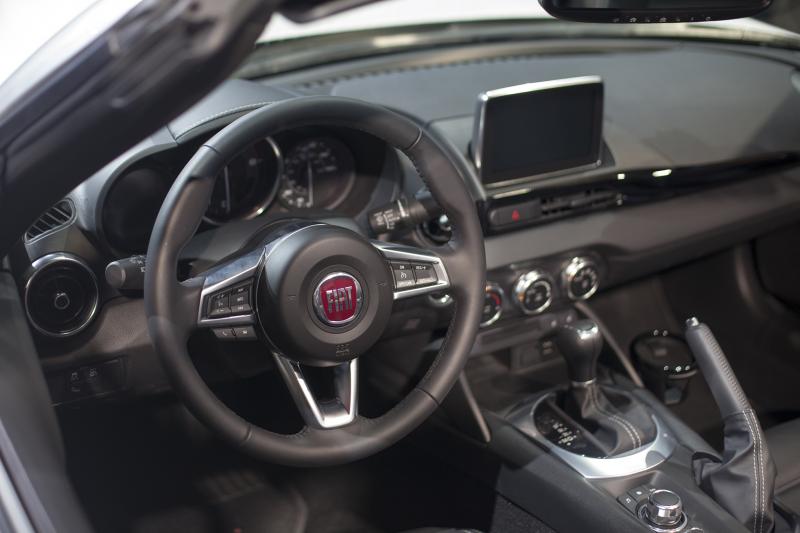 The Fiat 124 Spider's interior (Amou "Joe" Seto/Neon Tommy)