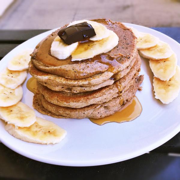 These vegan pancakes are oil-free and naturally sweetened with maple syrup. (Kristen Siefert/Neon Tommy)