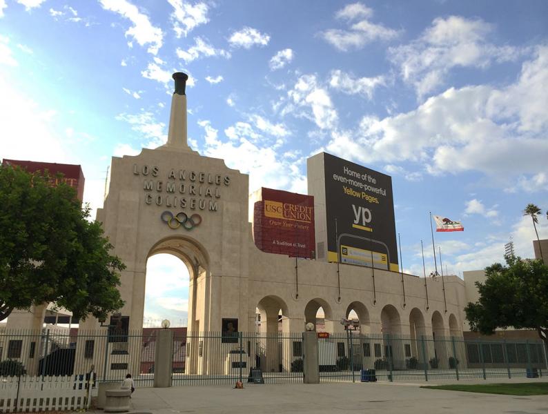 Entrance to the Coliseum through the peristyle. (Brian Bencomo/Annenberg Media) Entrance to the Coliseum through the peristyle. (Brian Bencomo/Annenberg Media)