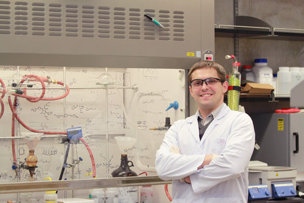 Alex Zaretski in the lab (provided by Zaretski)