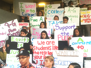 Student demonstrators on the steps at LAUSD (David Merrell)