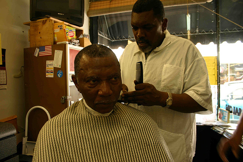 Marketers are divided on advertising in barbershops. (Creative Commons)