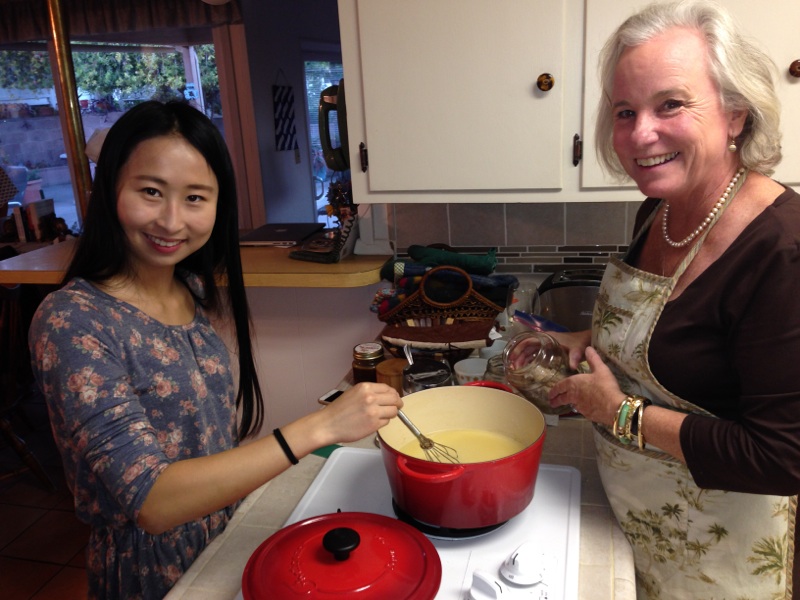 USC Professor Erin Quinn hosts four international students on Thanksgiving this year. (Courtesy of Erin Quinn) USC Professor Erin Quinn hosts four international students on Thanksgiving this year. (Courtesy of Erin Quinn)