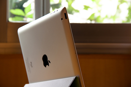 Ipad 2, Courtest of Creative Commons Ipad 2, Courtest of Creative Commons
