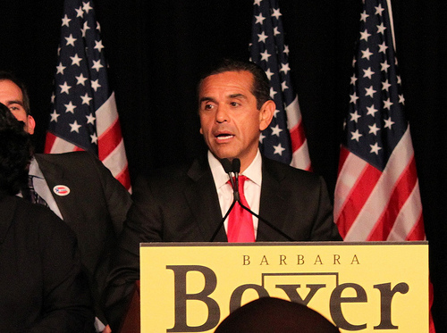 Villaraigosa must secure his political future now. (Neon Tommy)