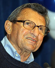 Former Penn State legend Joe Paterno. (Wikimedia Commons)