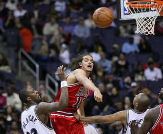 Joakim Noah is a huge defensive presence for the Bulls. (Keith Allison/Creative Commons)