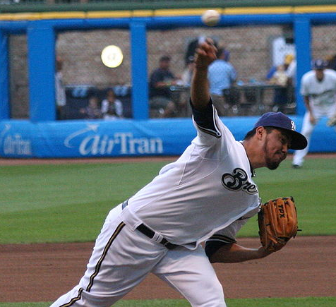 The Brewers' ace was dynamite to give Milwaukee a 1-0 series lead. (Spaluch1/Wikimedia Commons)