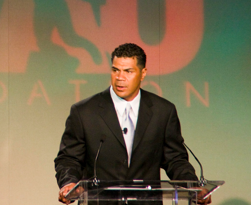 Junior Seau was considered a future Pro Football Hall of Famer. (Scott Gould/Creative Commons)