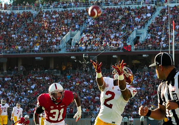 Star WR Robert Woods was held to four catches at Stanford. (Jerry Ting/NT)