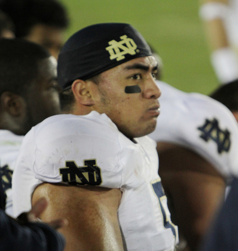 Manti Te'o and the ND defense face a formidable foe in Norman. (Shotgun Spratling/NT)