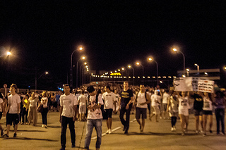 Thousands of Brazilians march in one of over 100 protests across the nation. (Luiza Bissolli/Creative Commons)