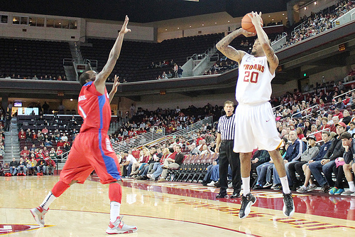 J.T. Terrell's shots are still off the mark (Danny Lee/Neon Tommy).