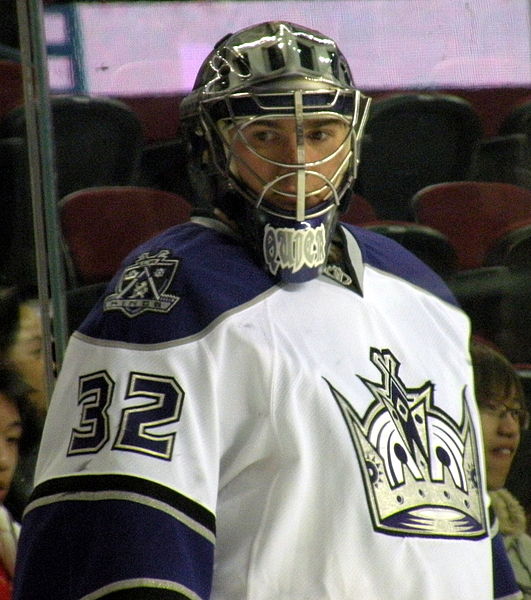 Jonathan Quick is almost single-handedly keeping California in the playoffs (Resolute/Wikimedia Commons) Jonathan Quick is almost single-handedly keeping California in the playoffs (Resolute/Wikimedia Commons)