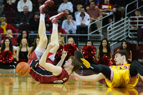 Victory slipped out of the Trojans' hands in overtime. (Charles Magovern/Neon Tommy)
