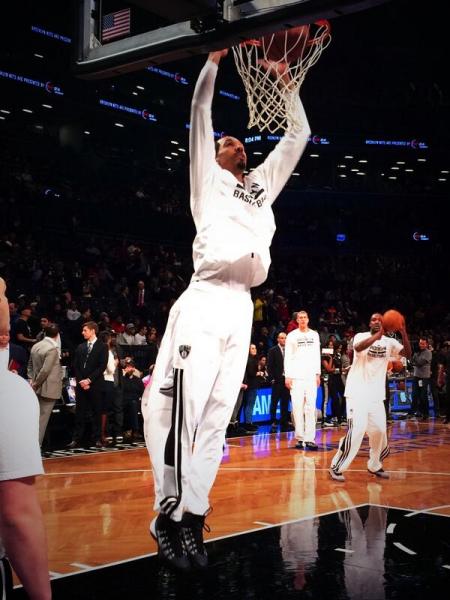 Contributions across the board, like from Shaun Livingston, could propel the Nets to a first round upset. (Twitter/@BrooklynNets