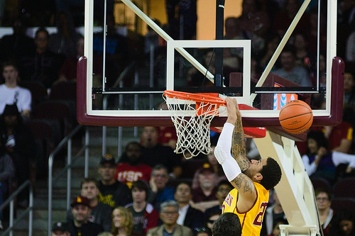 J.T. Terrell's missed alley-oop was one of all-too-many for USC. (Charles Magovern/Neon Tommy)