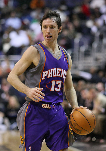Nash taking the ball up the court is a sorely missed sight for Suns fans (Keith Allison/Creative Commons).