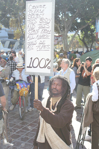 From Occupy L.A.'s encampment on Sunday. (Neon Tommy) From Occupy L.A.'s encampment on Sunday. (Neon Tommy)