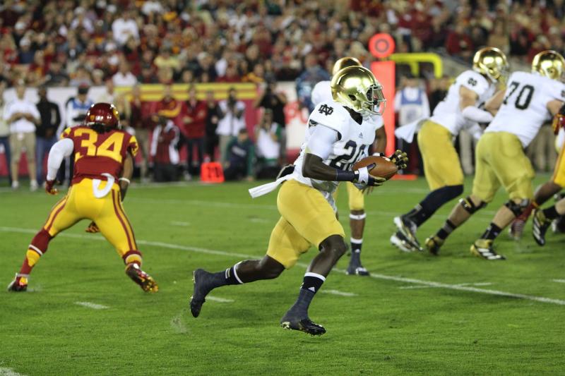 Notre Dame's offensive line made running a pleasure for the team's backs. (Scott Enyeart/Neon Tommy) Notre Dame's offensive line made running a pleasure for the team's backs. (Scott Enyeart/Neon Tommy)