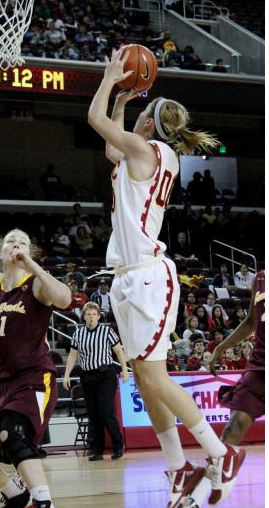 Christina Marinacci shot 1-of-9 in USC's defeat Saturday. (Shotgun Spratling/Neon Tommy)