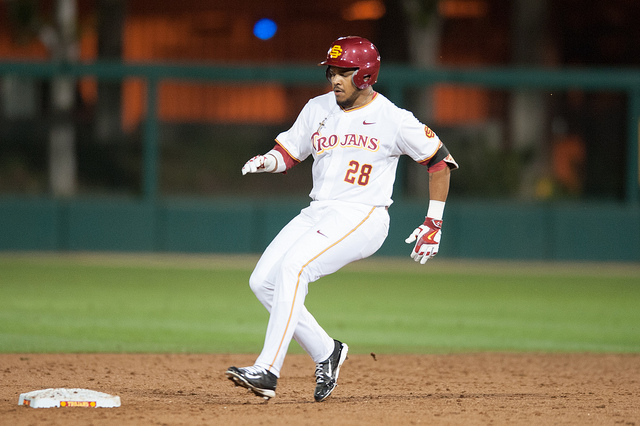 Robinson's baserunning saved the win for USC. (Charlie Magovern/Neon Tommy)