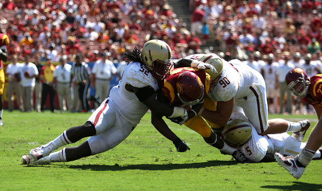 USC kept on running the ball even though Boston College stuffed the Trojan backs. (Kevin Tsukii/Neon Tommy)
