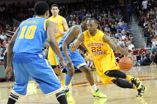 A returning leader, Byron Wesley put up 15 points and 8 boards. (Danny Lee/Neon Tommy)