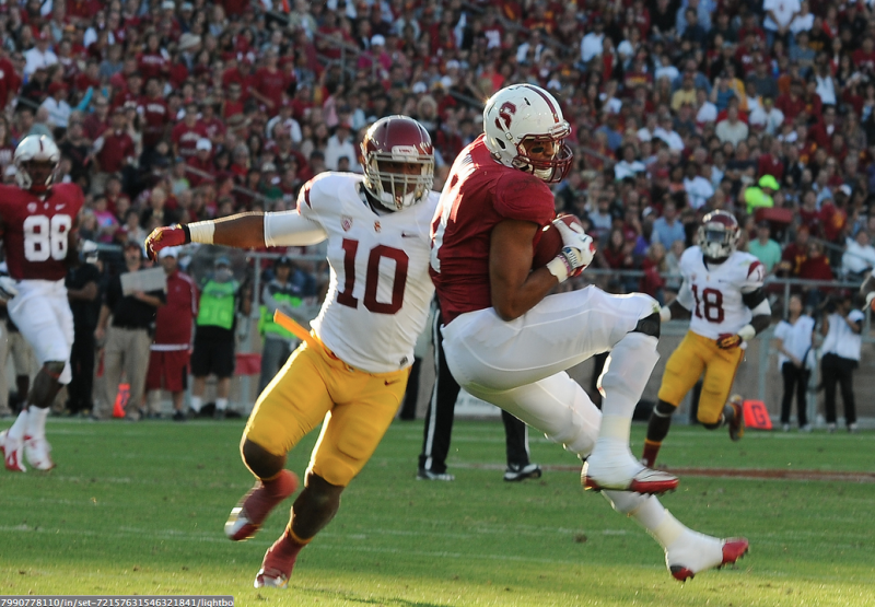 A loss to Stanford wouldn't knock the Trojans out of the picture. (Jerry Ting/Neon Tommy) A loss to Stanford wouldn't knock the Trojans out of the picture. (Jerry Ting/Neon Tommy)