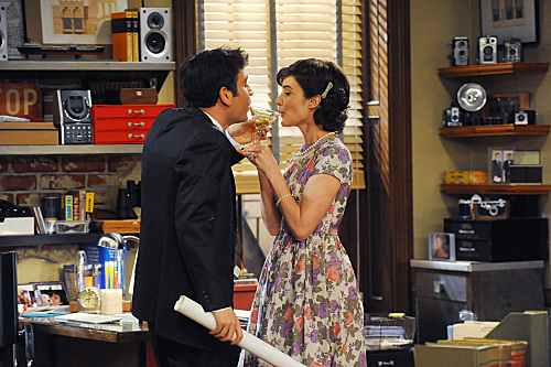 Ted's Flash Forward Fantasy. Image Courtesy of CBS. Ted's Flash Forward Fantasy. Image Courtesy of CBS.