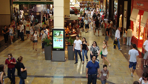 U.S. economic growth saw only slight increase of 1.5 percent from April to June. (Sai89AJ/Flickr) U.S. economic growth saw only slight increase of 1.5 percent from April to June. (Sai89AJ/Flickr)