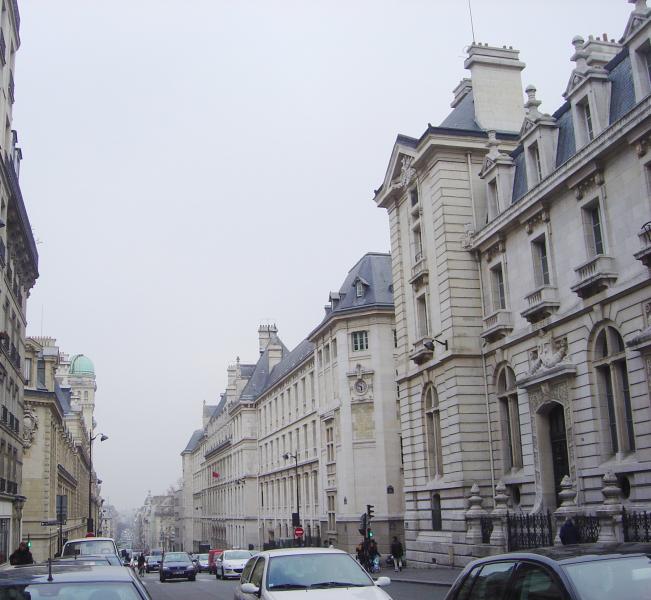 A package bomb exploded in Paris early Wednesday morning (Wikimedia Commons) A package bomb exploded in Paris early Wednesday morning (Wikimedia Commons)
