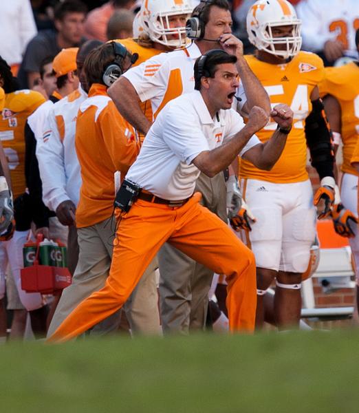 Derek Dooley and his orange pants have no chance against Jarvis Jones and Georgia (Tennessee Journalist/Creative Commons).