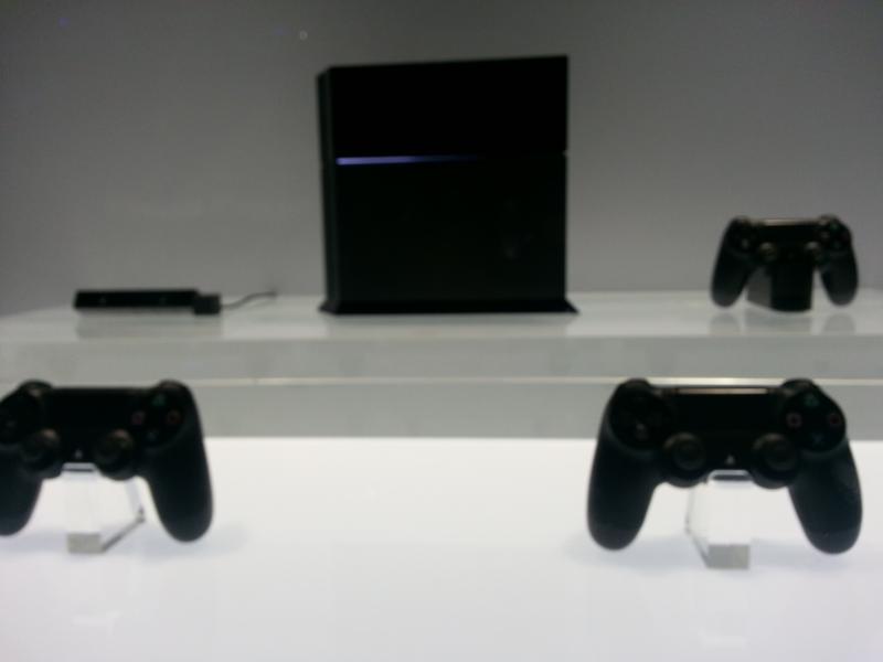 The Playstation 4 on display (Eric Parra)