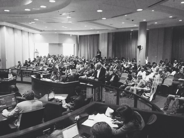 Crowds of literally hundreds showed up at every public hearing leading up to the Board's vote to declare their opposition to a fare increase. (@metrolosangeles, Twitter)