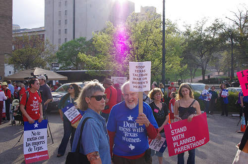 Texans gather for a Planned Parenthood rally in Austin (scATX, creative commons)