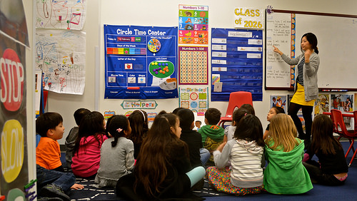 A Kindergarten class holds a morning circle at Metro Charter. (Brianna Sacks/Neon Tommy)