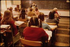 (Teacher and class/creative commons) (Teacher and class/creative commons)