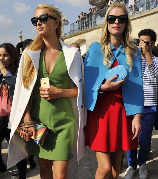 The Hiltons sat front row at the Valentino show (Twitter/@PretAReporter).