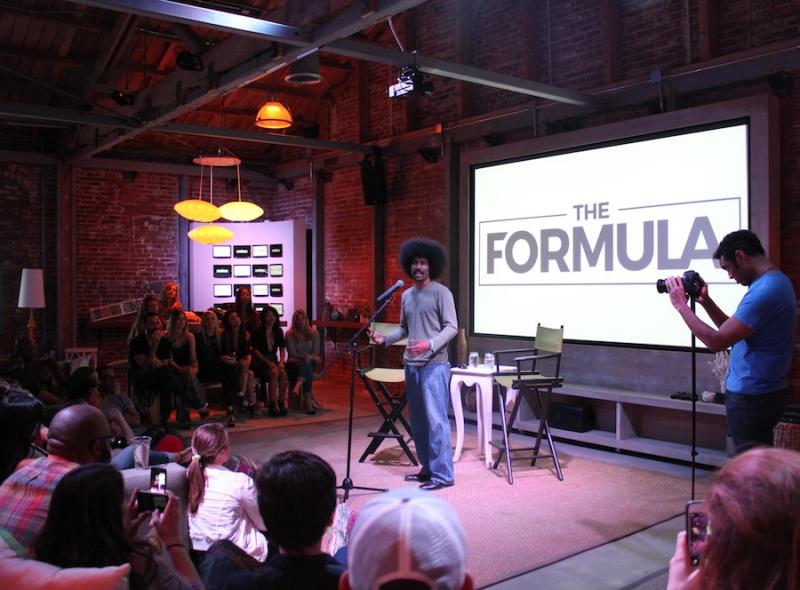 Sean Hill performs a spoken word at The Formula at the Microsoft Lounge in Venice, CA. (Michelle Tak/Neon Tommy).