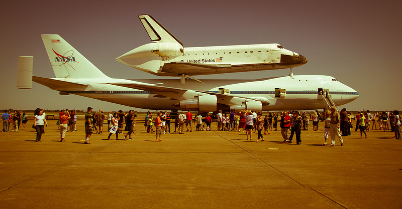 Space Shuttle Endeavour at Ellington Field in Houston, TX for stop over from Kennedy Space Center to Los Angeles, CA. (Creative Commons)