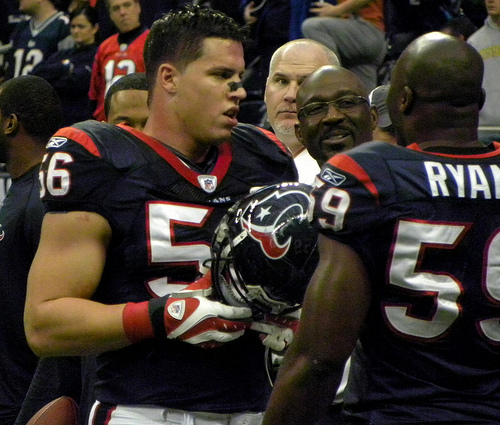 The Texans hope to stay undefeated without Brian Cushing(The Brit_2/flickr)