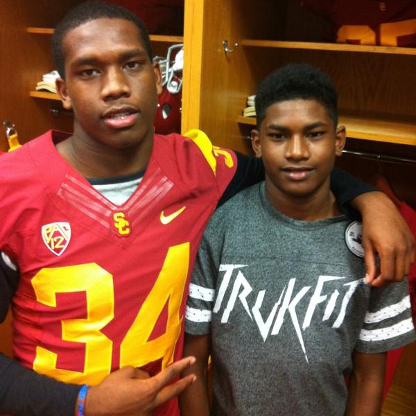 Olajuwon Tucker is the star of USC's linebacking crop. (Twitter/@BThree4)