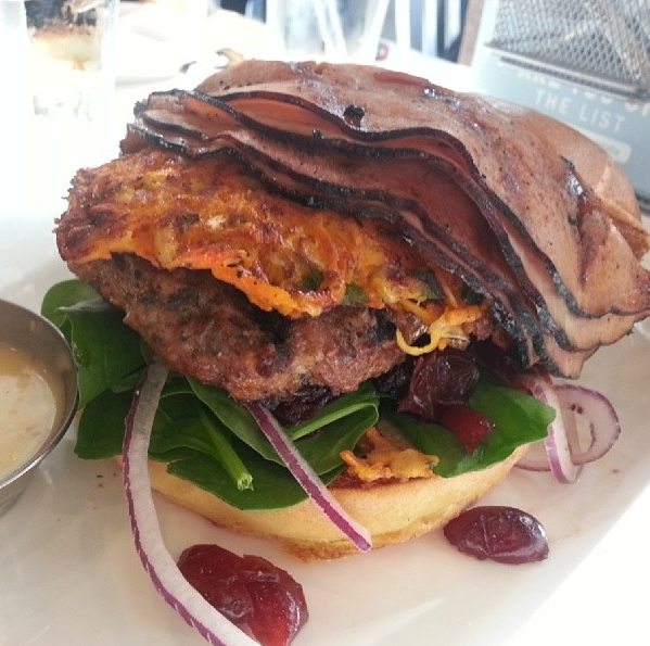 The “Not Your Granny’s Turkey” Burger in all its gory from The Counter (Tanaya Ghosh / Neon Tommy).