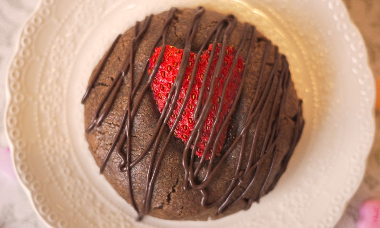 The “Chocolate-Covered Strawberry Cookie” is sure to win over the hearts of many cookie lovers this Valentine’s Day (Photo Courtesy of Milk Jar Cookies).