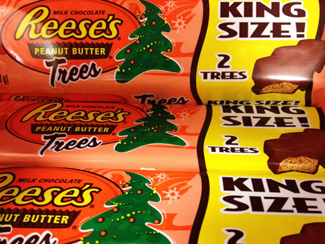 Classic Reese’s Peanut Butter Cups take on a new shape for the holidays (Kelli Shiroma / Neon Tommy)